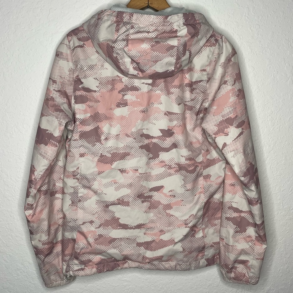 New Balance Windbreaker - Picture 3 of 10